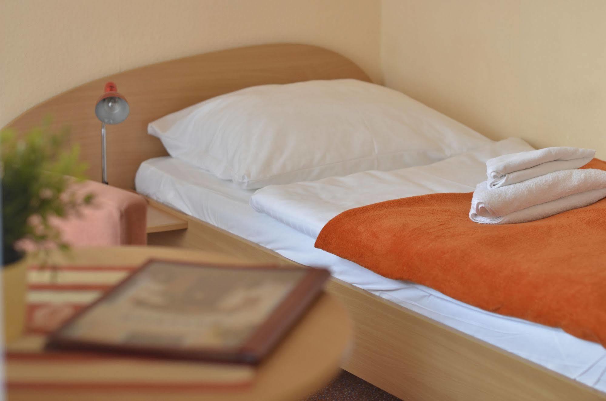 Paradies Hotel 3*